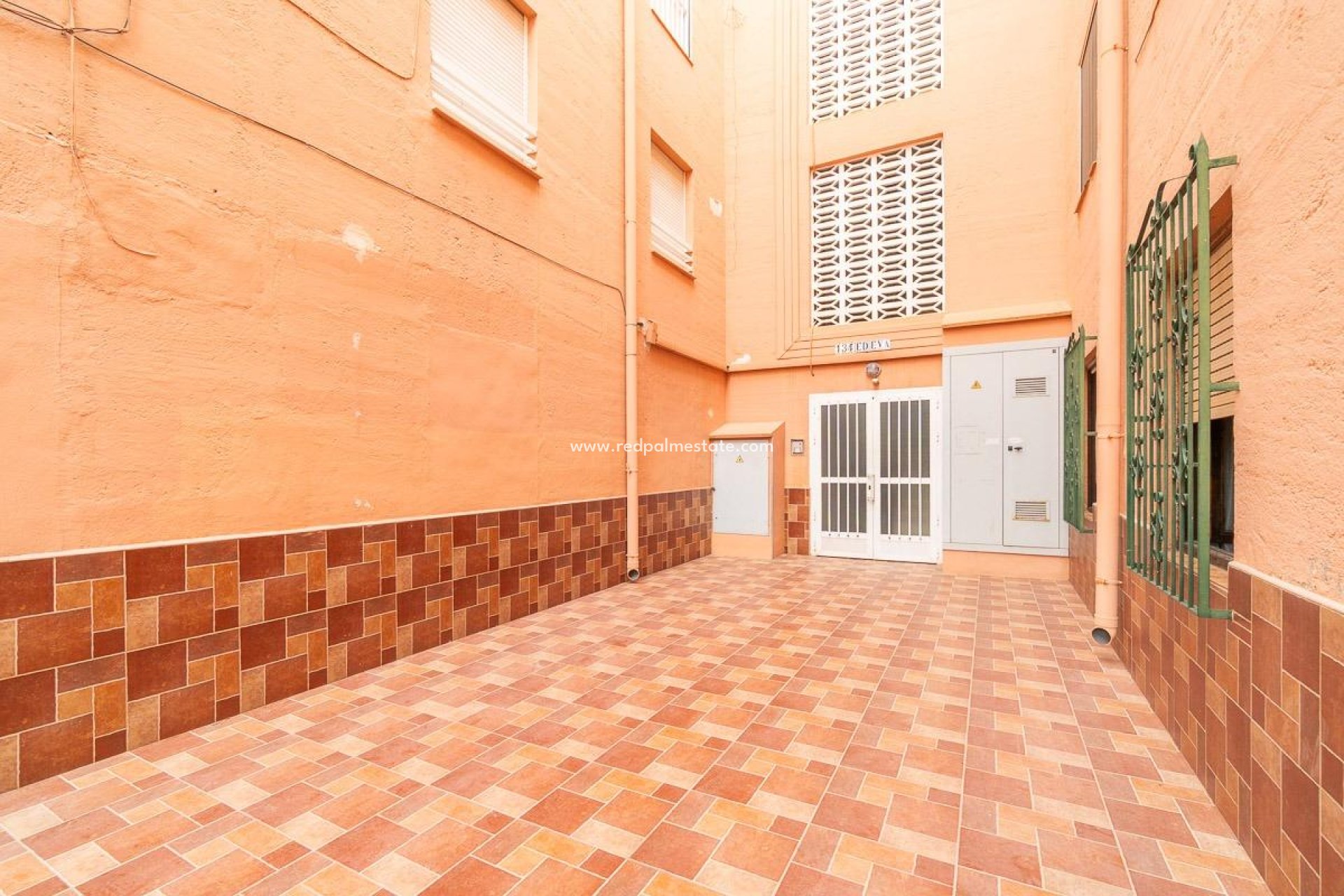 Videresalg - Leilighet -
Torrevieja - Playa de los Naufragos