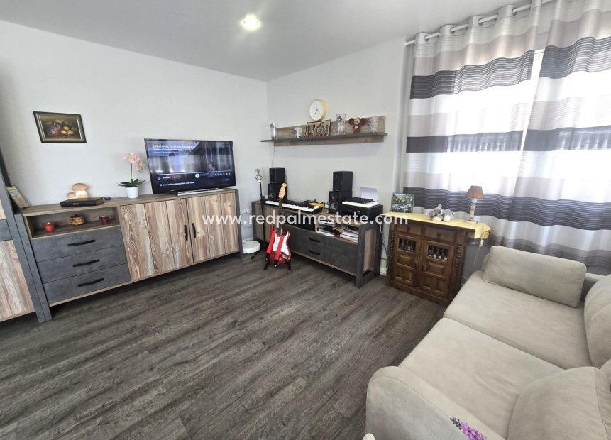 Videresalg - Leilighet -
Torrevieja - Playa del Cura
