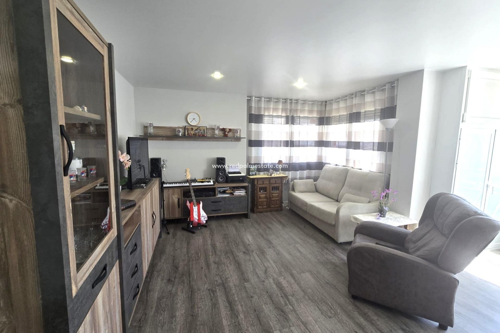 Videresalg - Leilighet -
Torrevieja - Playa del Cura