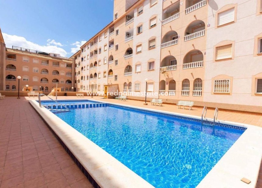 Videresalg - Leilighet -
Torrevieja - Playa del Cura