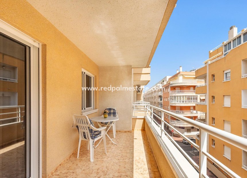 Videresalg - Leilighet -
Torrevieja - Playa del Cura