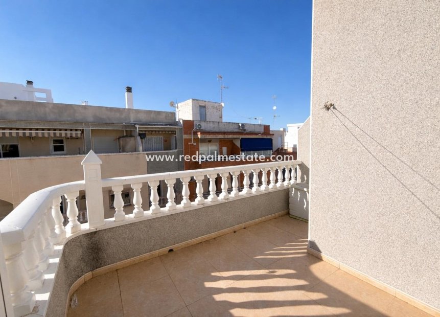 Videresalg - Leilighet -
Torrevieja - Playa del Cura