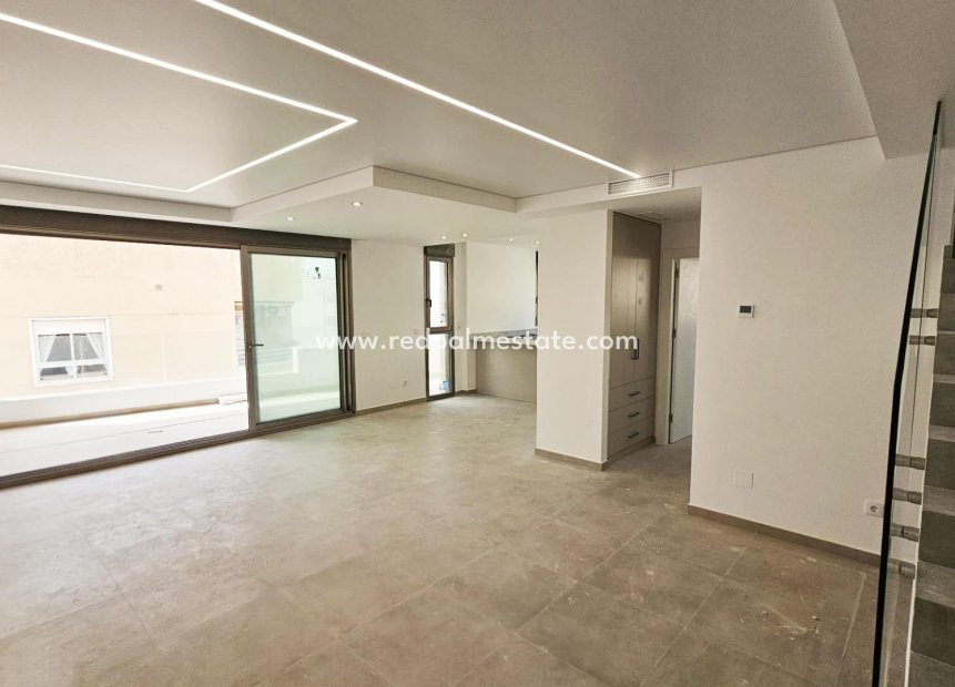 Videresalg - Leilighet -
Torrevieja - Playa del Cura