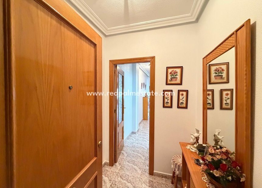 Videresalg - Leilighet -
Torrevieja - Playa del Cura