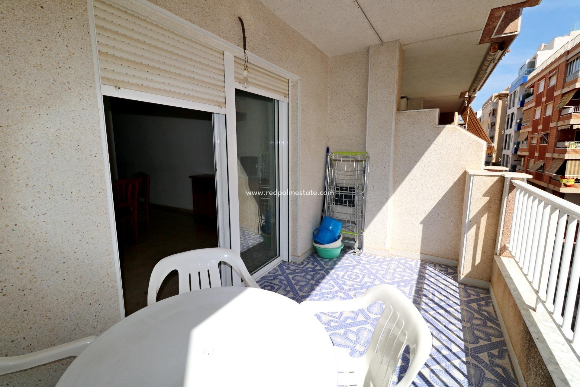 Videresalg - Leilighet -
Torrevieja - Playa del Cura