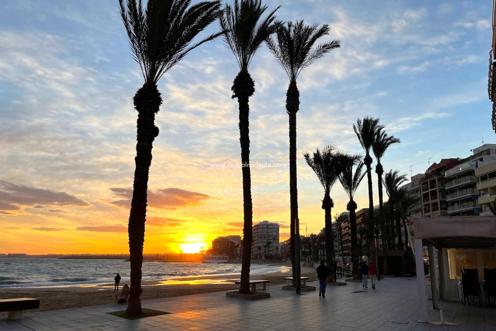 Videresalg - Leilighet -
Torrevieja - Playa del Cura