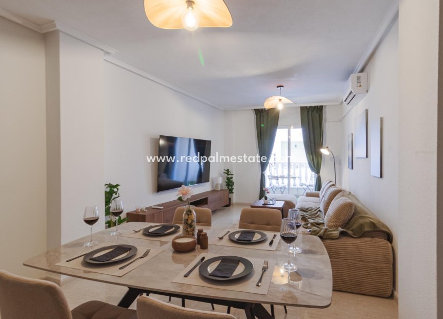Videresalg - Leilighet -
Torrevieja - Playa del Cura
