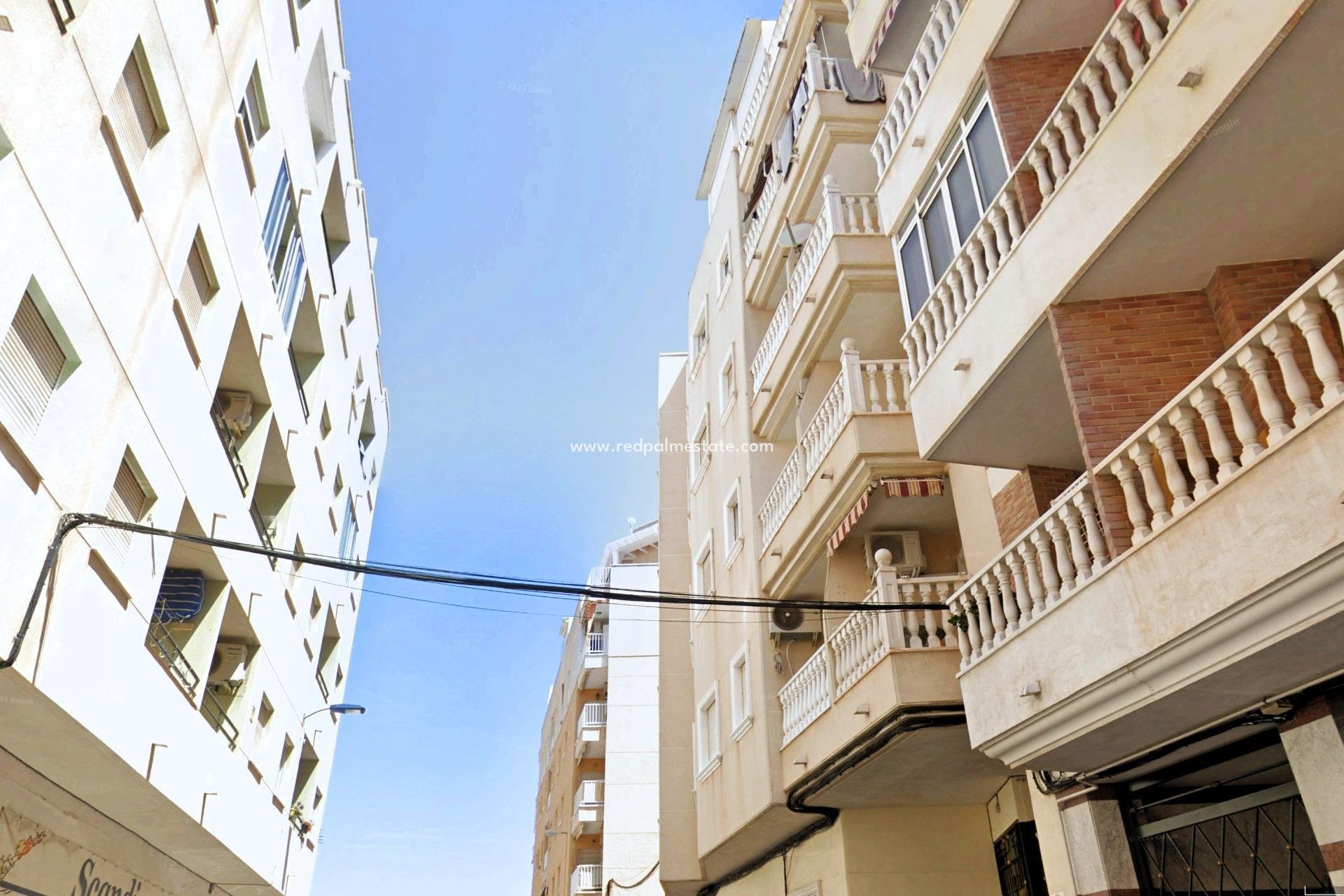 Videresalg - Leilighet -
Torrevieja - Playa del Cura