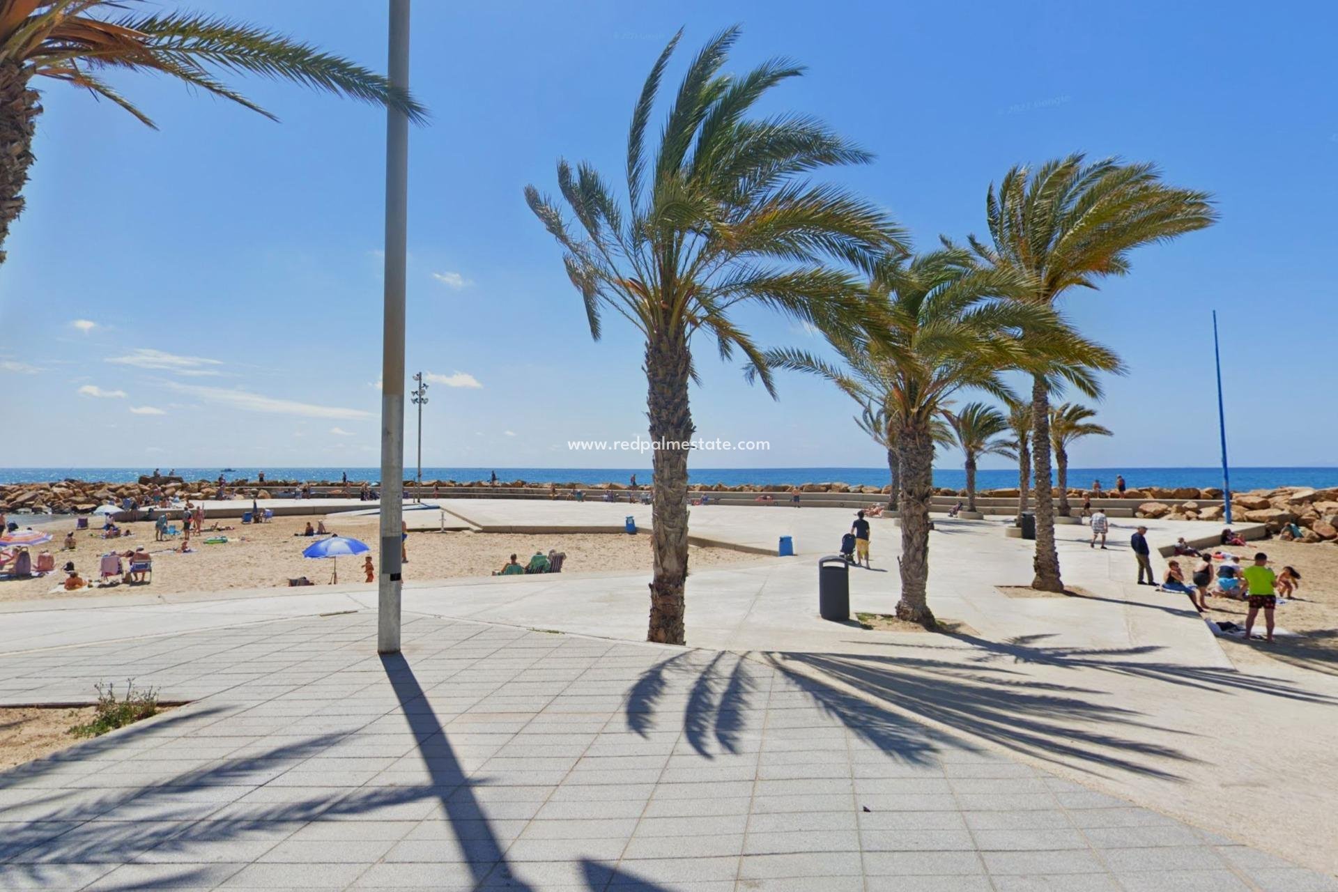Videresalg - Leilighet -
Torrevieja - Playa del Cura