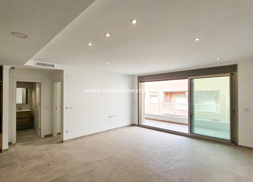 Videresalg - Leilighet -
Torrevieja - Playa del Cura