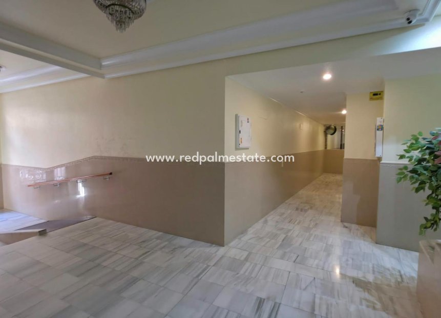 Videresalg - Leilighet -
Torrevieja - Playa del Cura