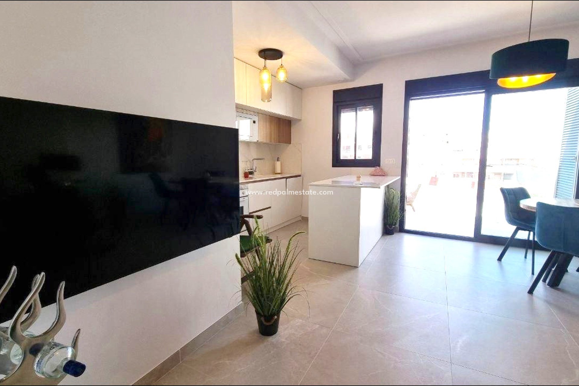 Videresalg - Leilighet -
Torrevieja - Playa del Cura