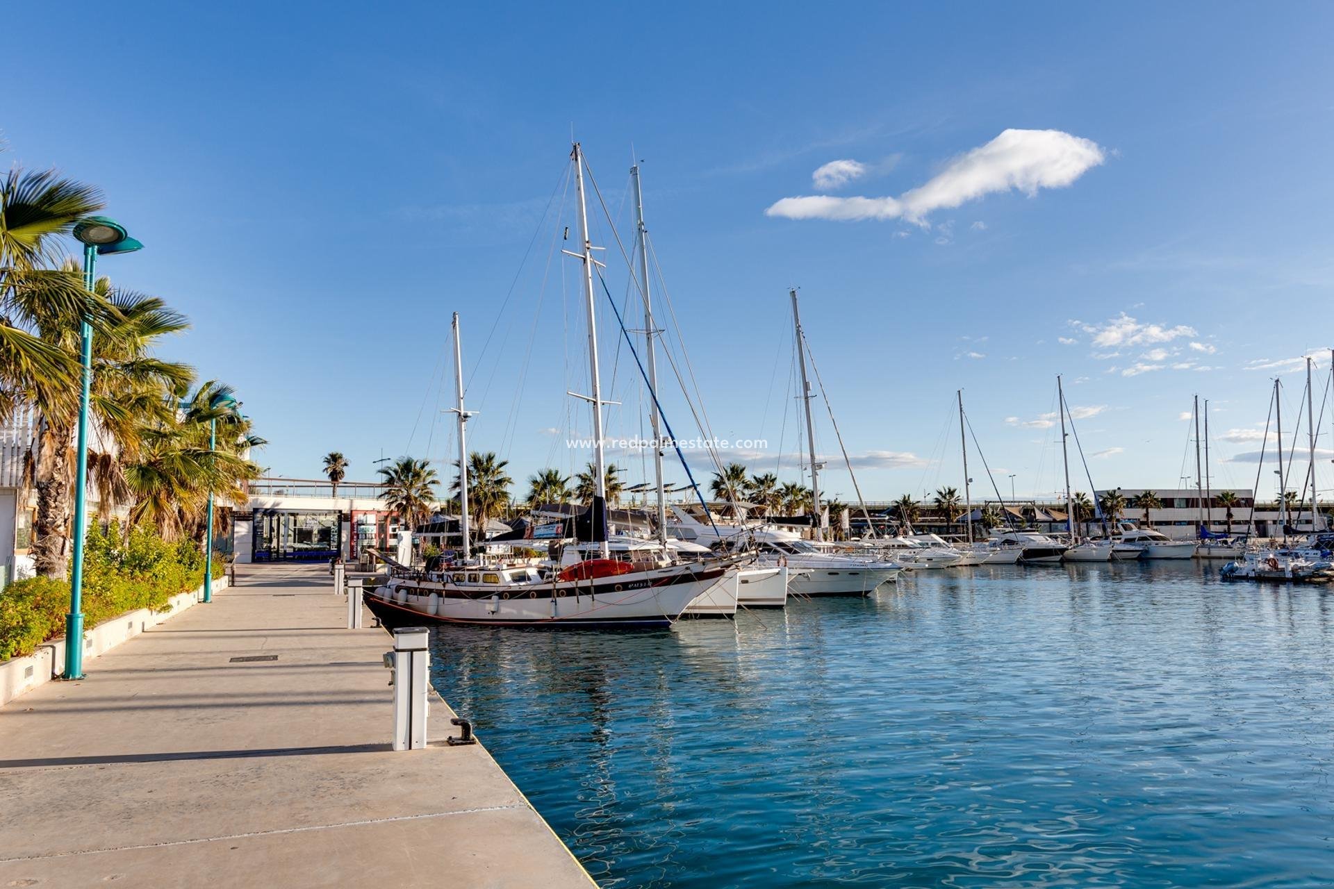 Videresalg - Leilighet -
Torrevieja - Playa del Cura