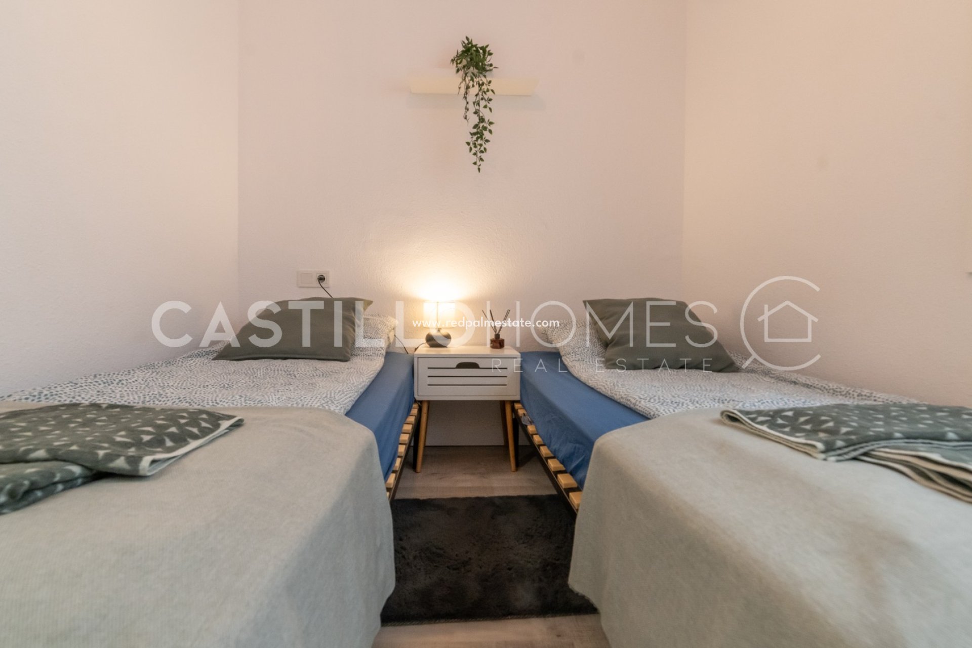 Videresalg - Leilighet -
Torrevieja - Playa del Cura