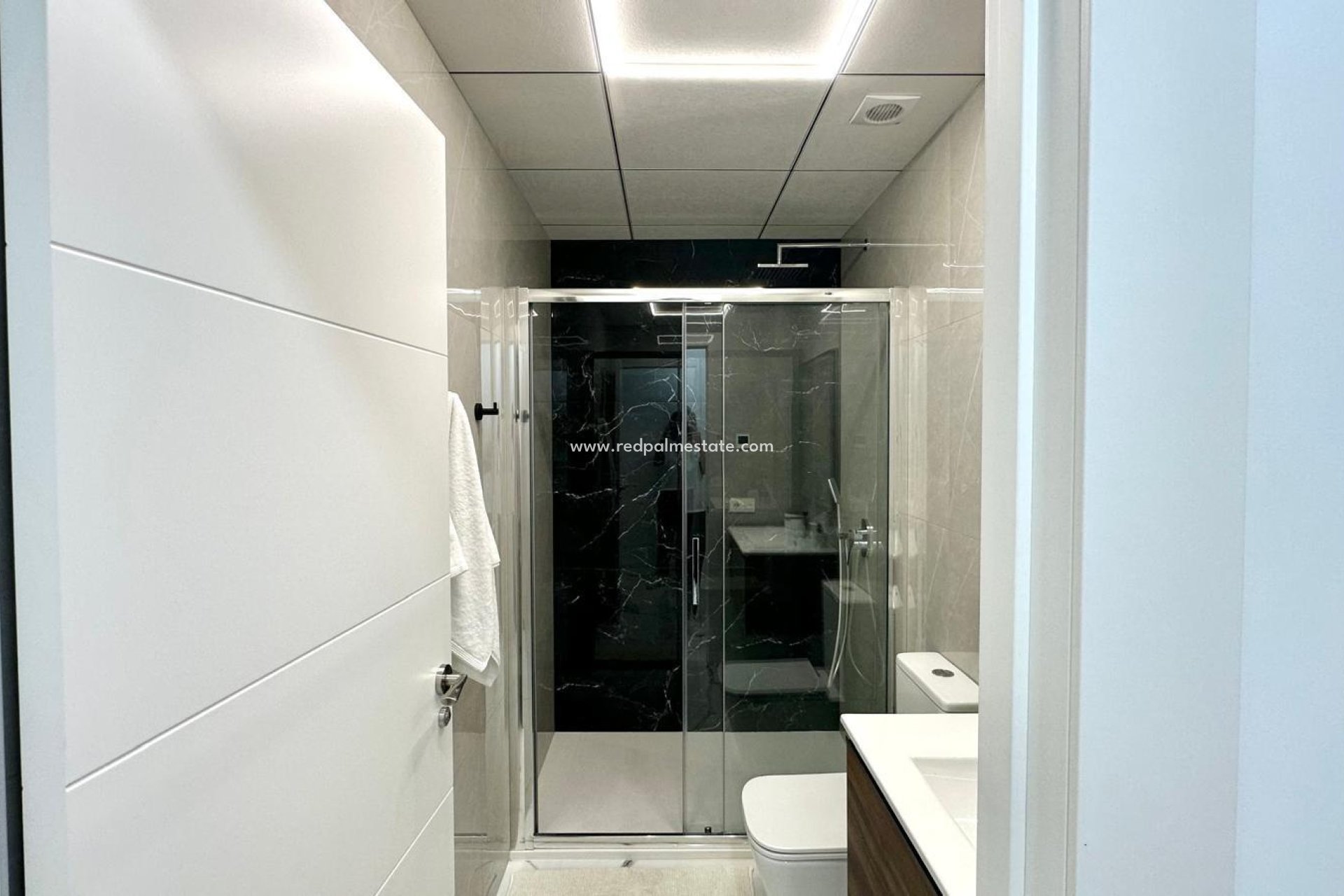 Videresalg - Leilighet -
Torrevieja - Playa del Cura