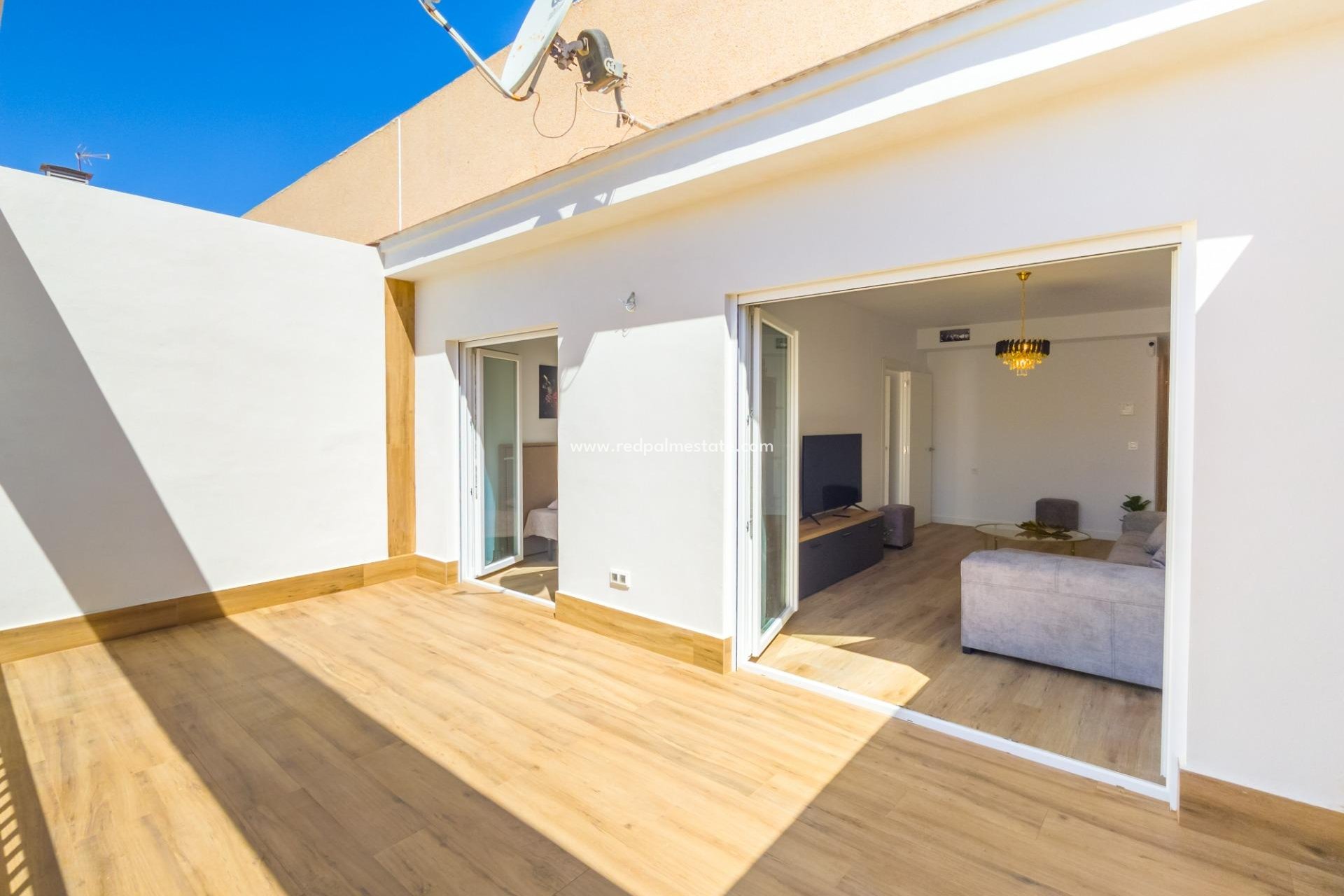 Videresalg - Leilighet -
Torrevieja - Playa del Cura