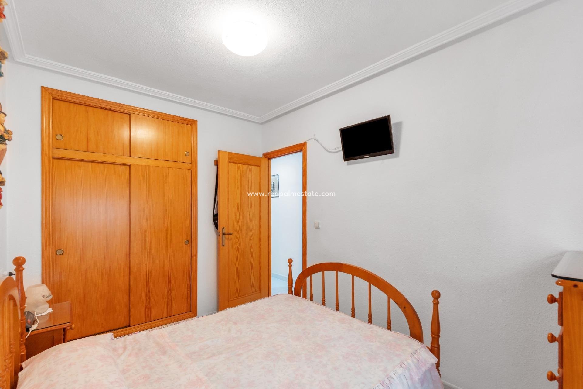Videresalg - Leilighet -
Torrevieja - Playa del Cura