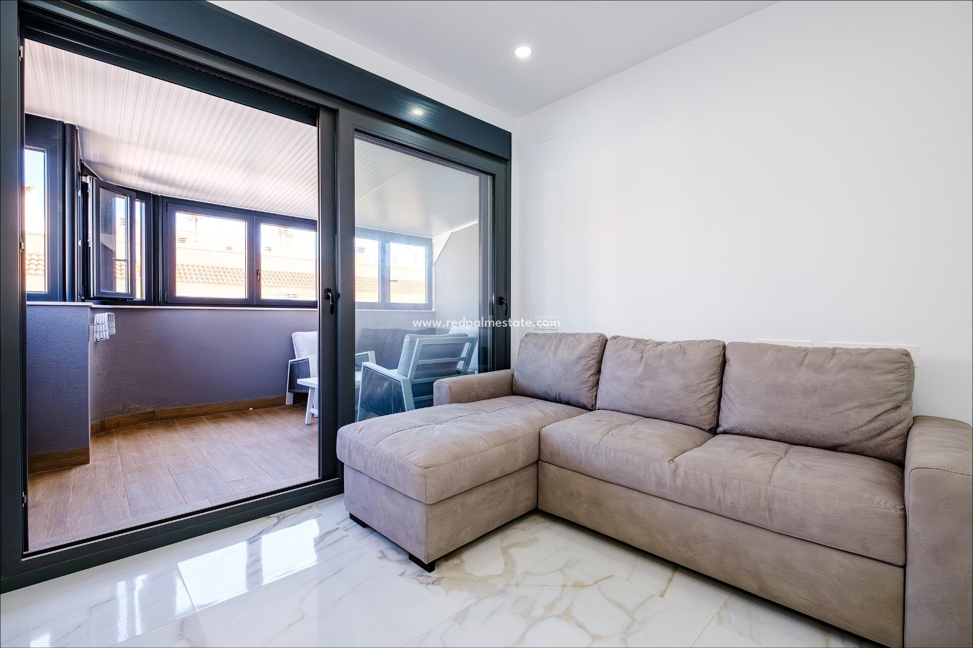 Videresalg - Leilighet -
Torrevieja - Playa del Cura