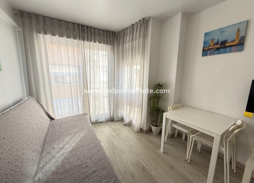 Videresalg - Leilighet -
Torrevieja - Playa del Cura