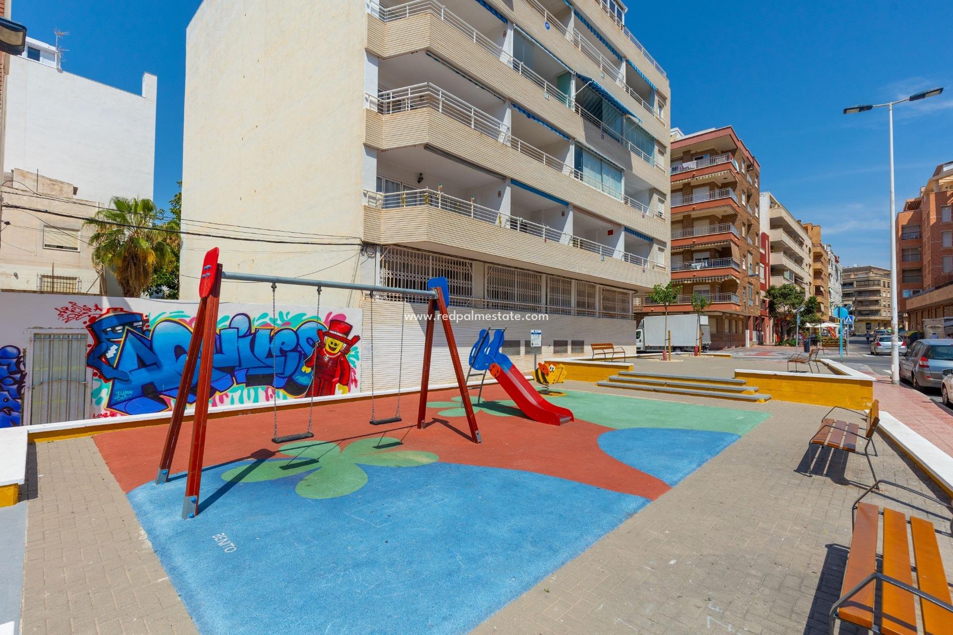 Videresalg - Leilighet -
Torrevieja - Playa del Cura