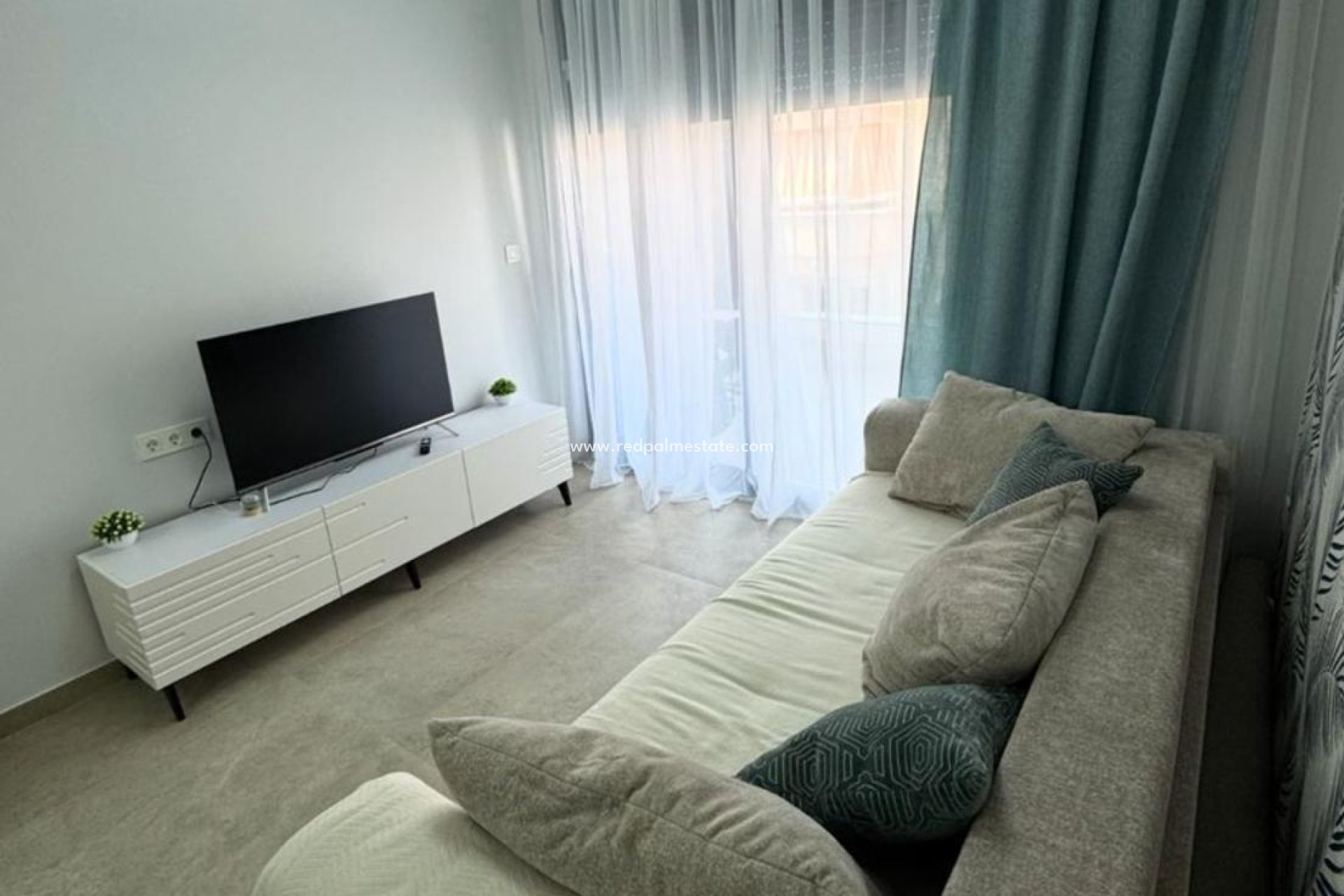 Videresalg - Leilighet -
Torrevieja - Playa del Cura