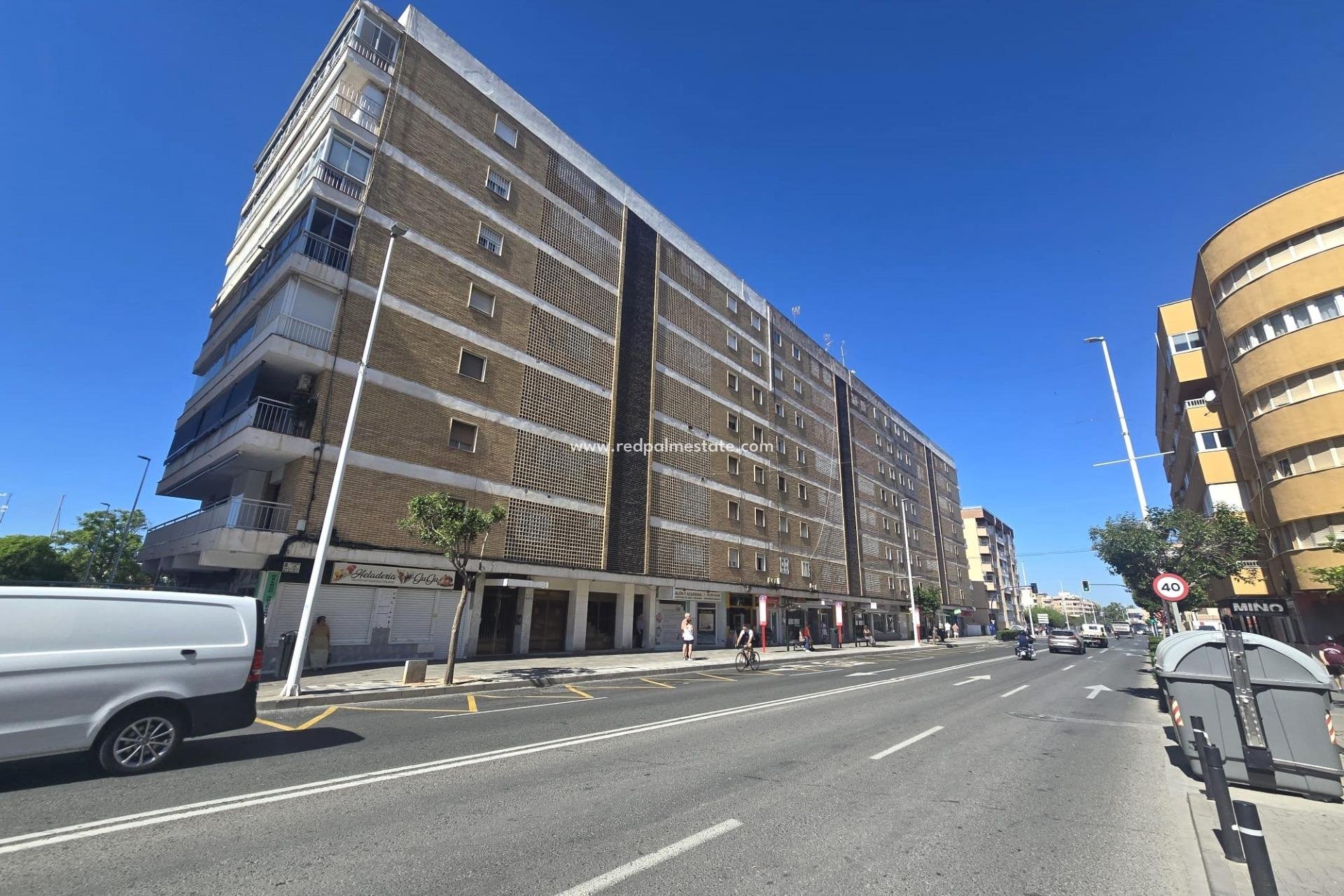 Videresalg - Leilighet -
Torrevieja - Puerto Deportivo Marina Salinas