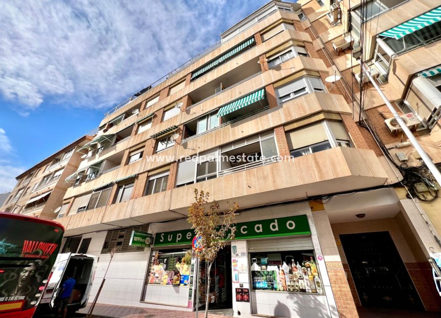 Videresalg - Leilighet -
Torrevieja - Puerto Deportivo