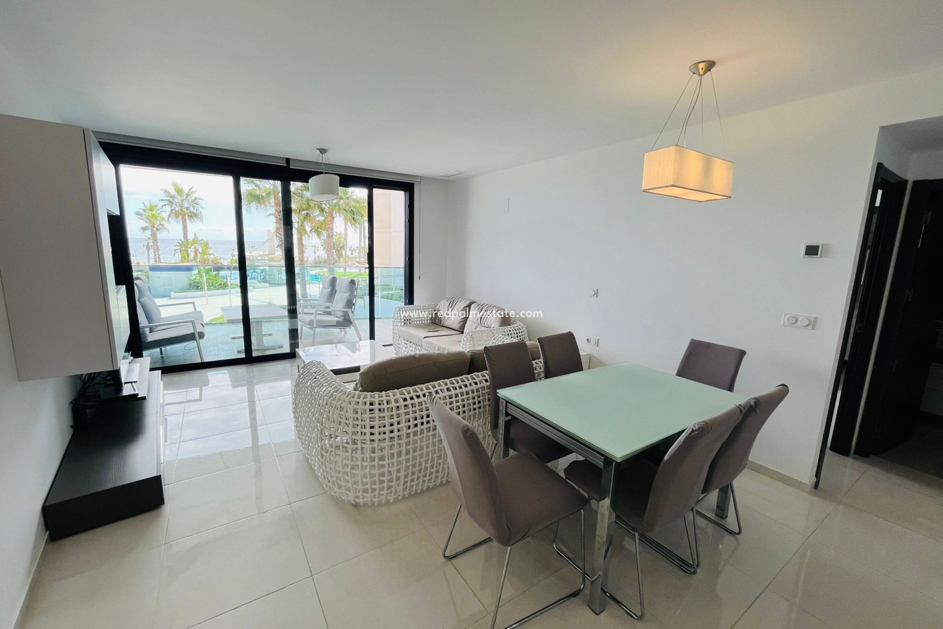 Videresalg - Leilighet -
Torrevieja - Punta prima