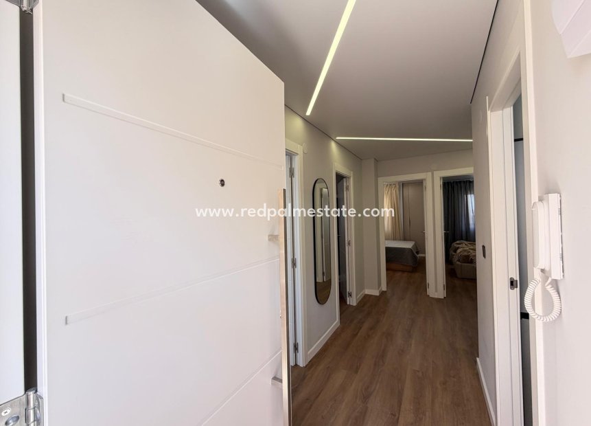 Videresalg - Leilighet -
Torrevieja - Punta prima