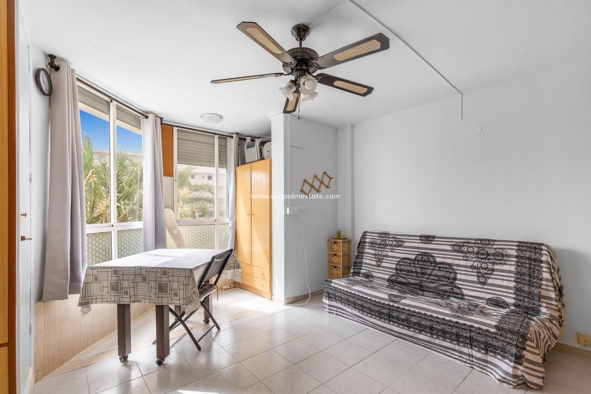 Videresalg - Leilighet -
Torrevieja - Torreblanca