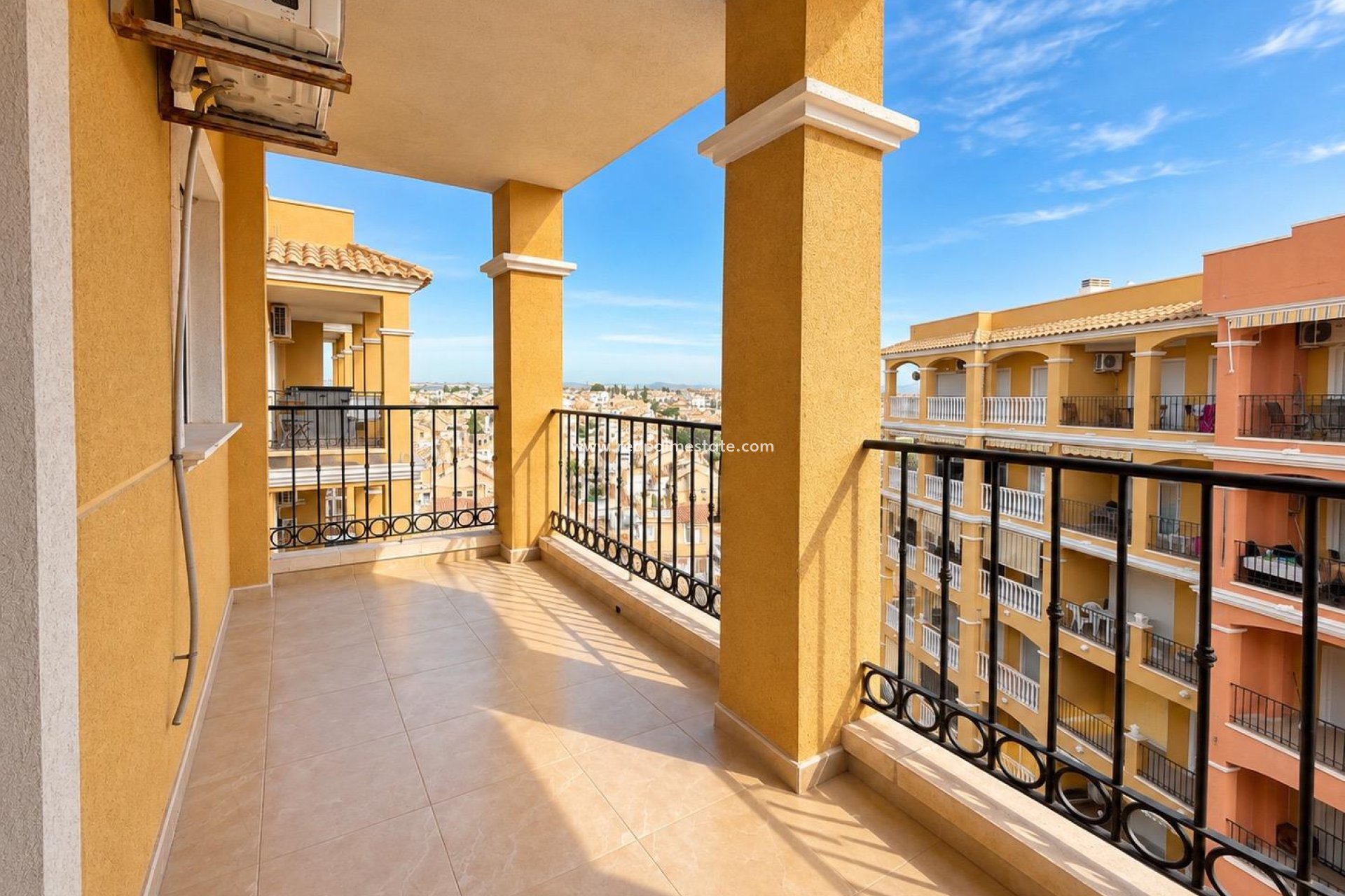 Videresalg - Leilighet -
Torrevieja - Torreblanca