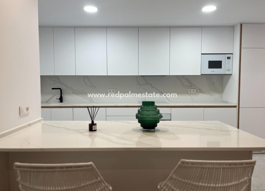 Videresalg - Leilighet -
Torrevieja - Torreblanca
