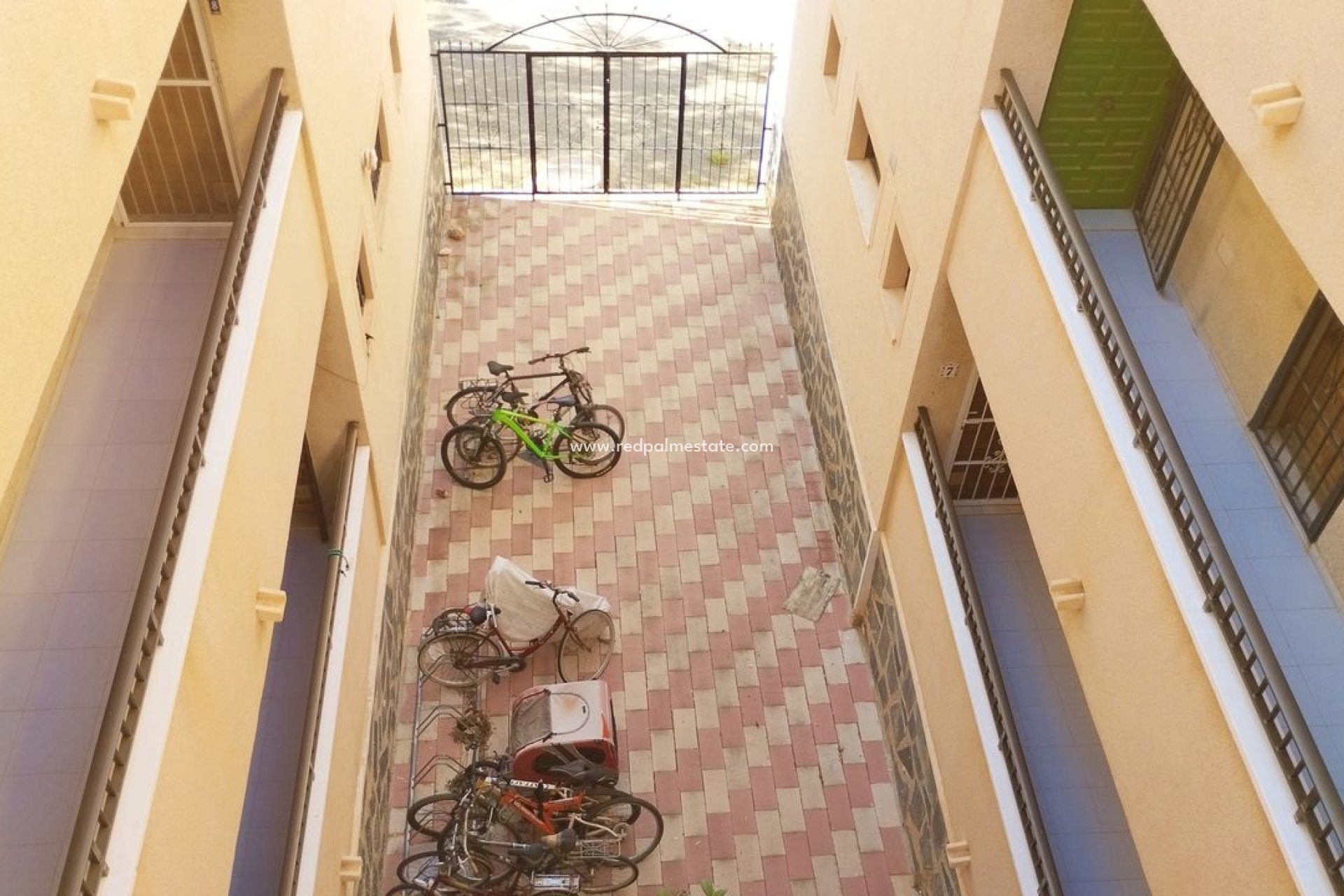 Videresalg - Leilighet -
Torrevieja