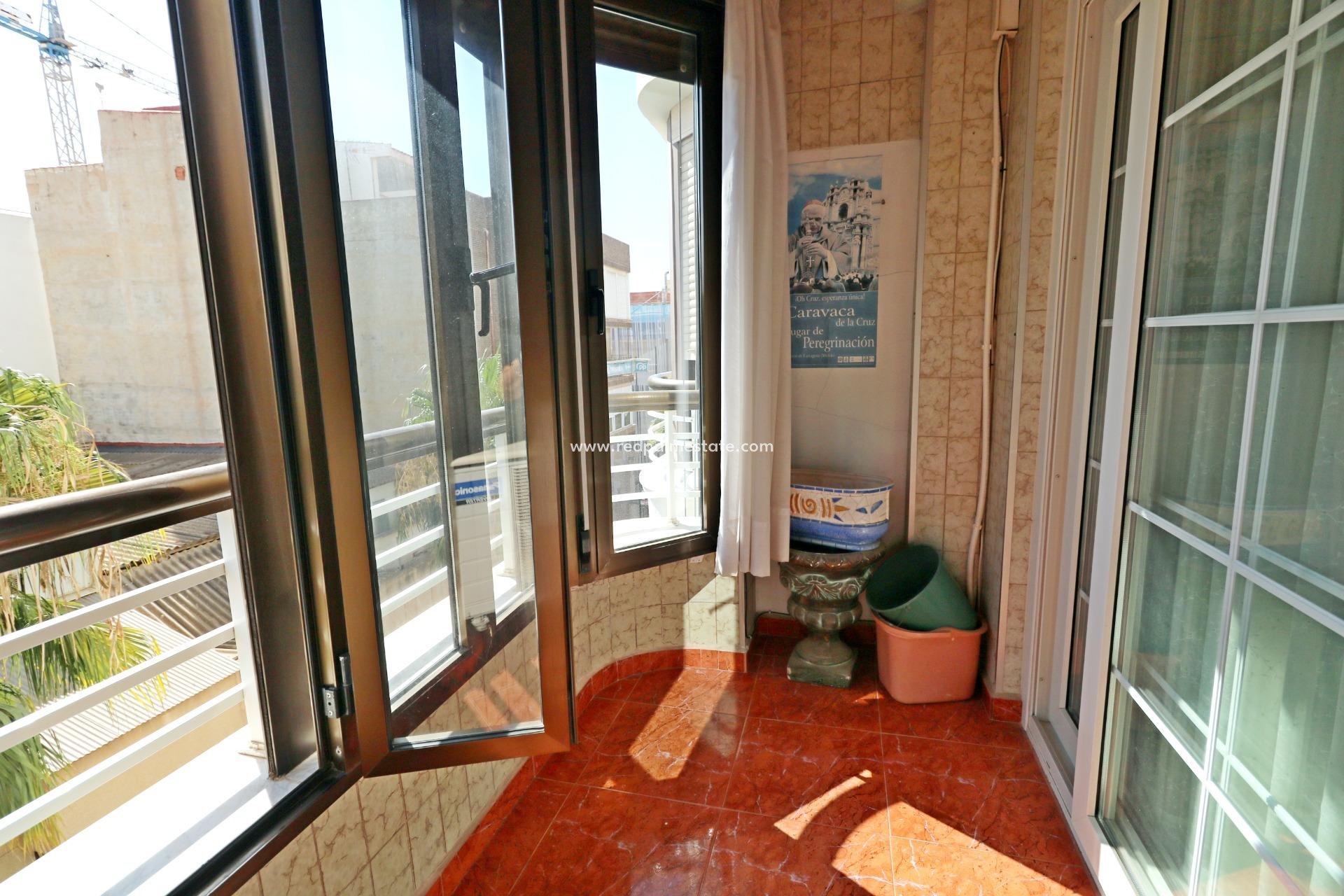 Videresalg - Leilighet -
Torrevieja