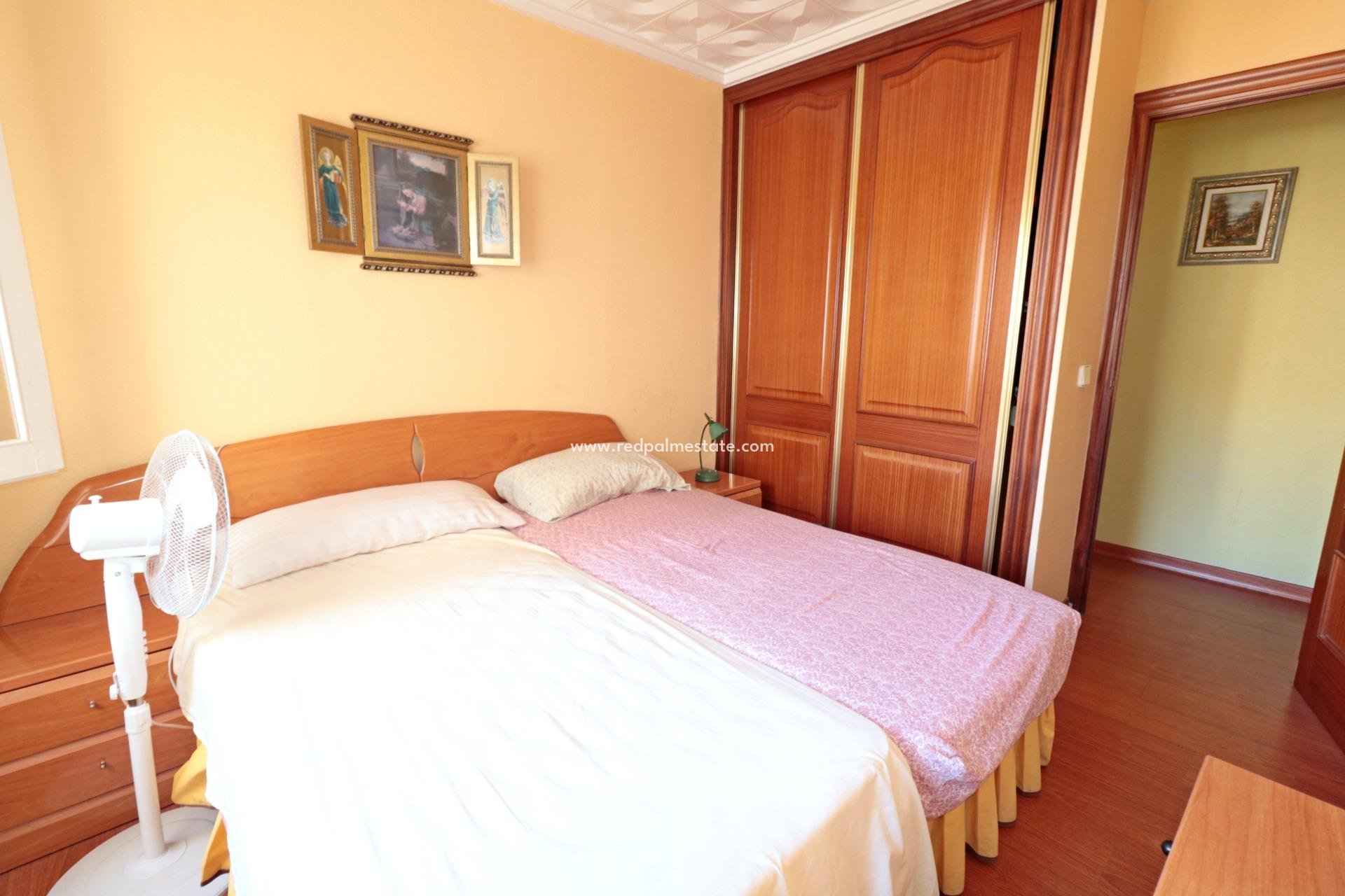Videresalg - Leilighet -
Torrevieja