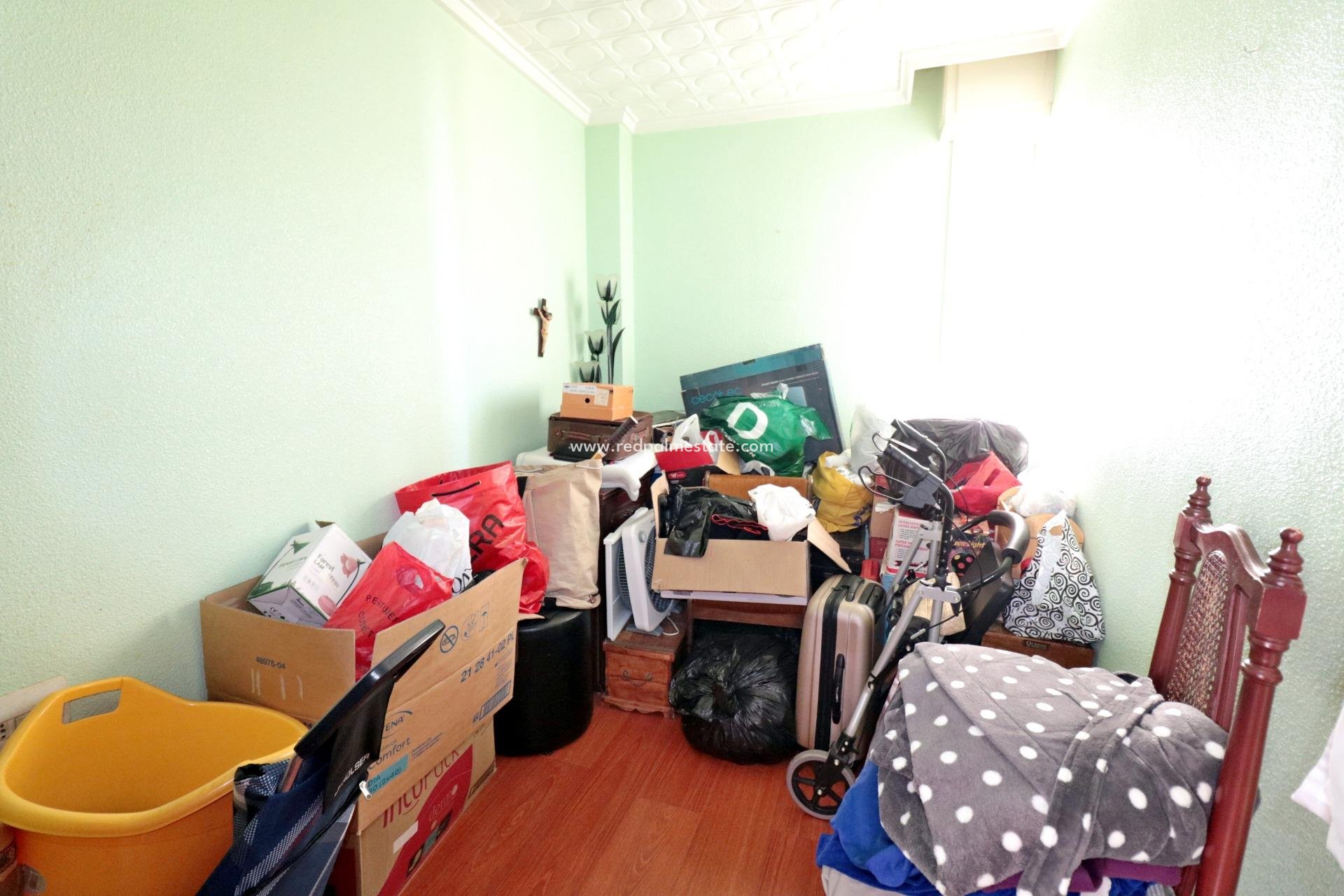 Videresalg - Leilighet -
Torrevieja