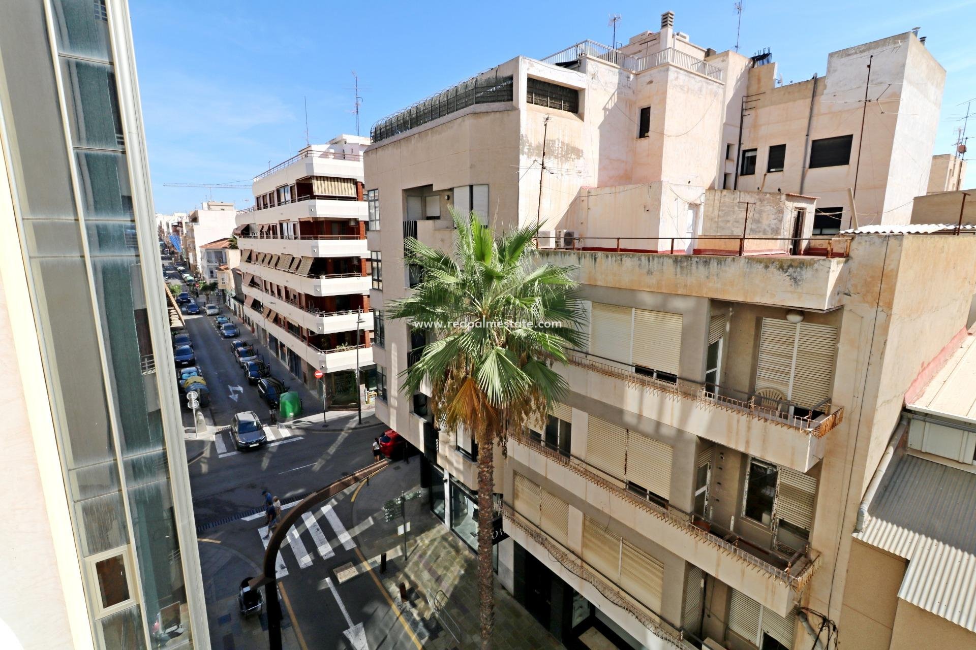 Videresalg - Leilighet -
Torrevieja