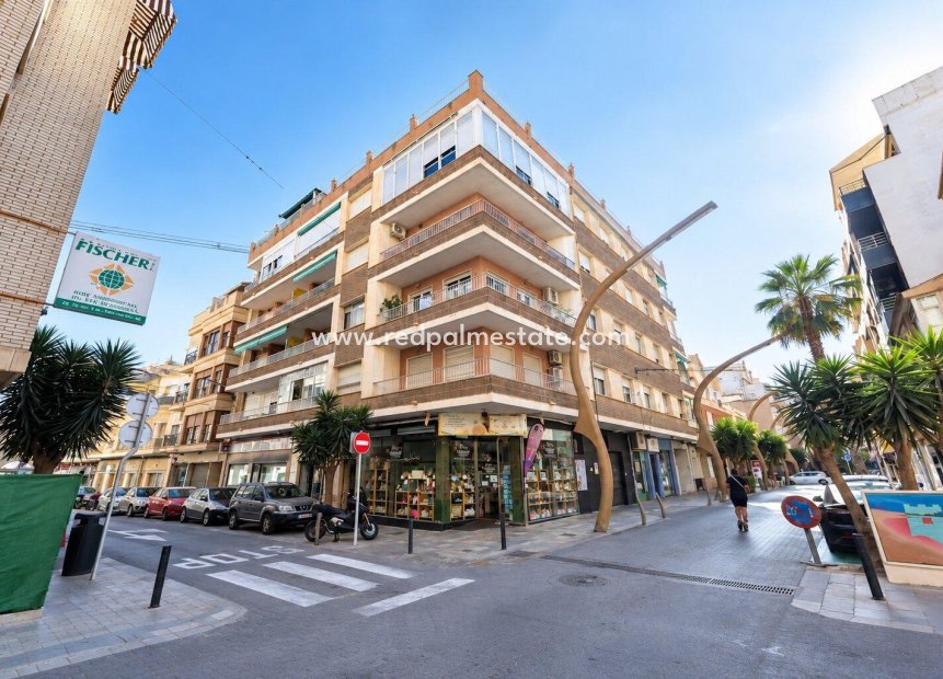 Videresalg - Leilighet -
Torrevieja