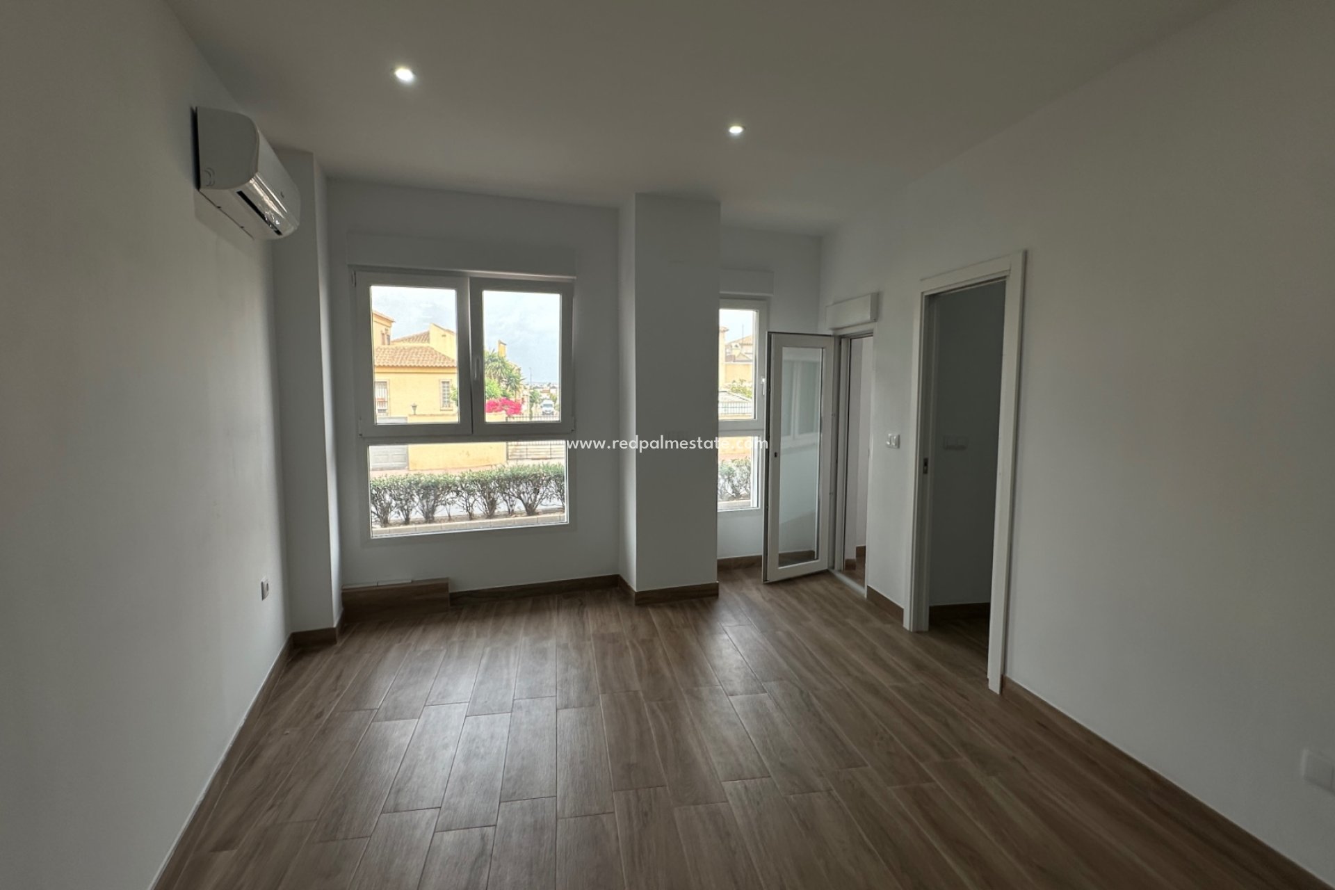 Videresalg - Leilighet -
Torrevieja