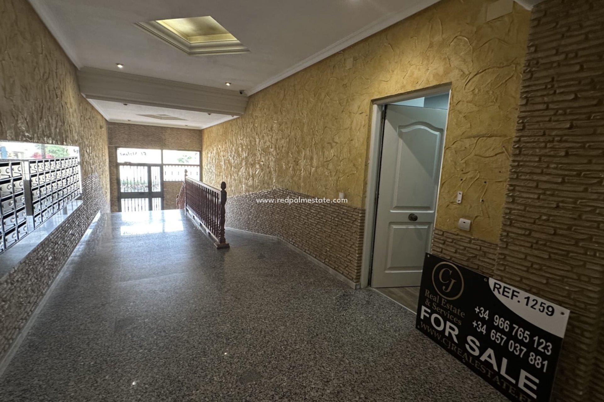 Videresalg - Leilighet -
Torrevieja