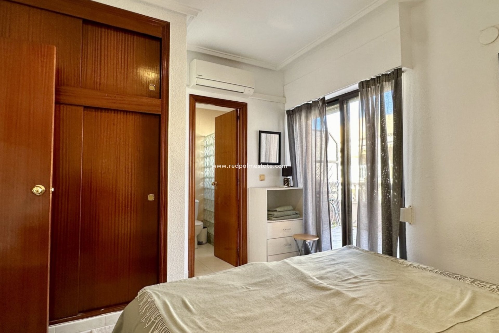 Videresalg - Leilighet -
Torrevieja