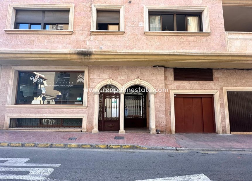 Videresalg - Leilighet -
Torrevieja