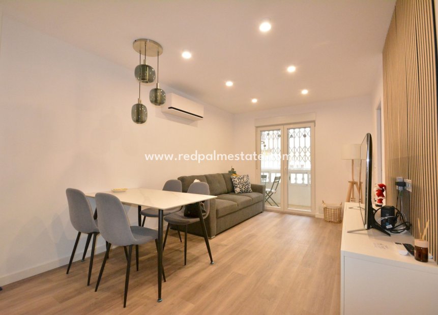 Videresalg - Leilighet -
Torrevieja