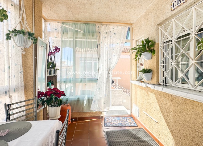 Videresalg - Leilighet -
Torrevieja