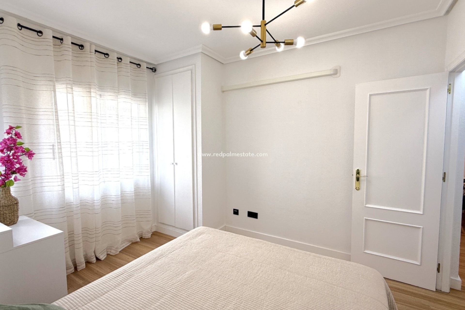 Videresalg - Leilighet -
Torrevieja