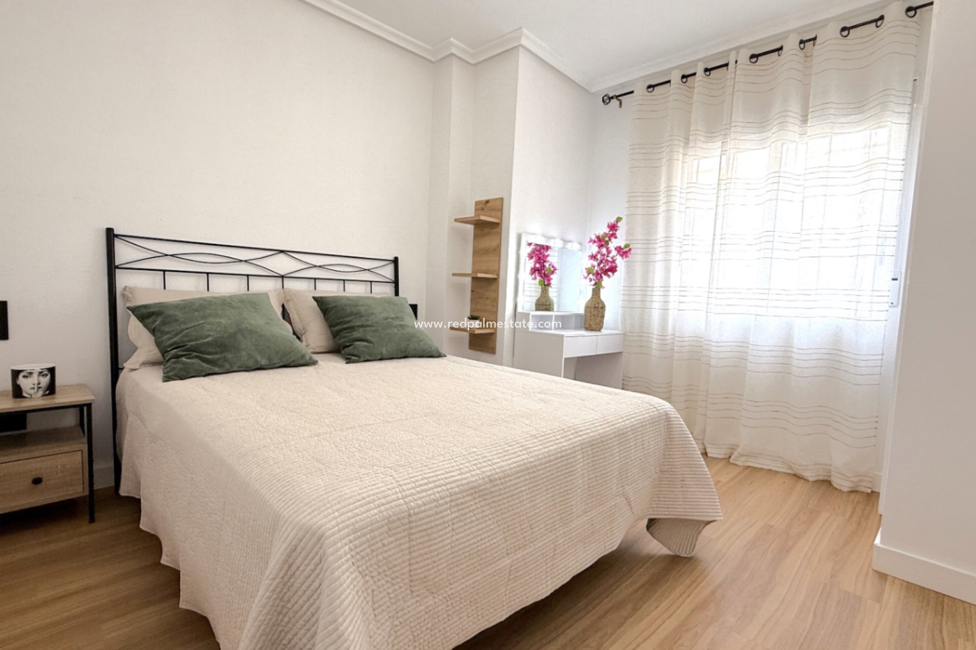 Videresalg - Leilighet -
Torrevieja