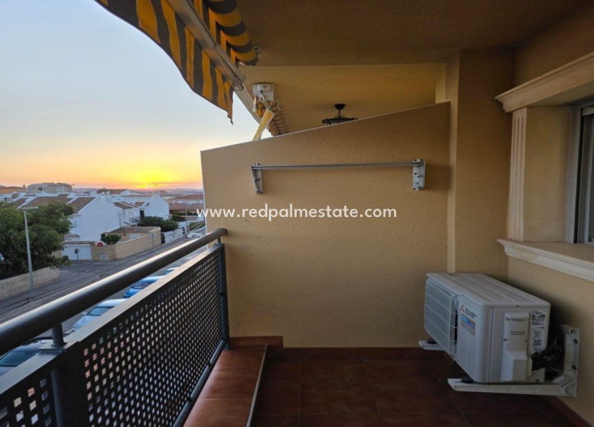 Videresalg - Leilighet -
Torrevieja