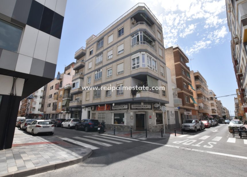 Videresalg - Leilighet -
Torrevieja