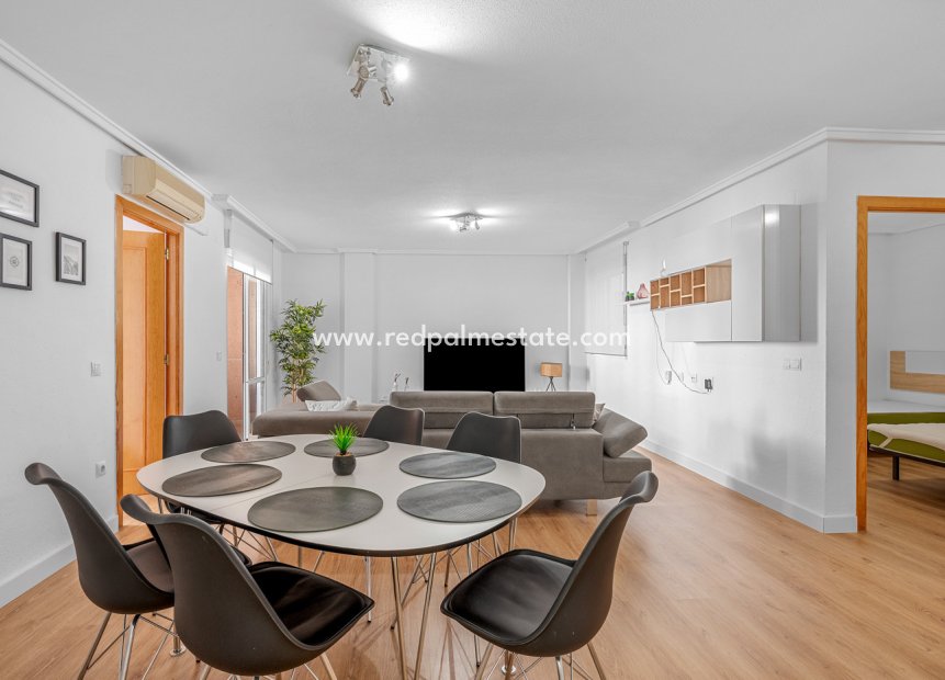 Videresalg - Leilighet -
Torrevieja
