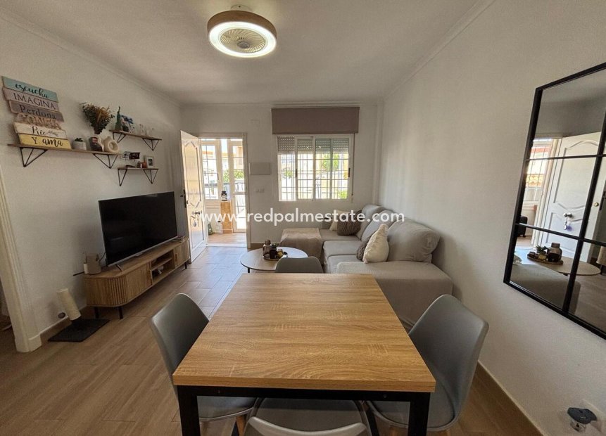 Videresalg - Leilighet -
Torrevieja